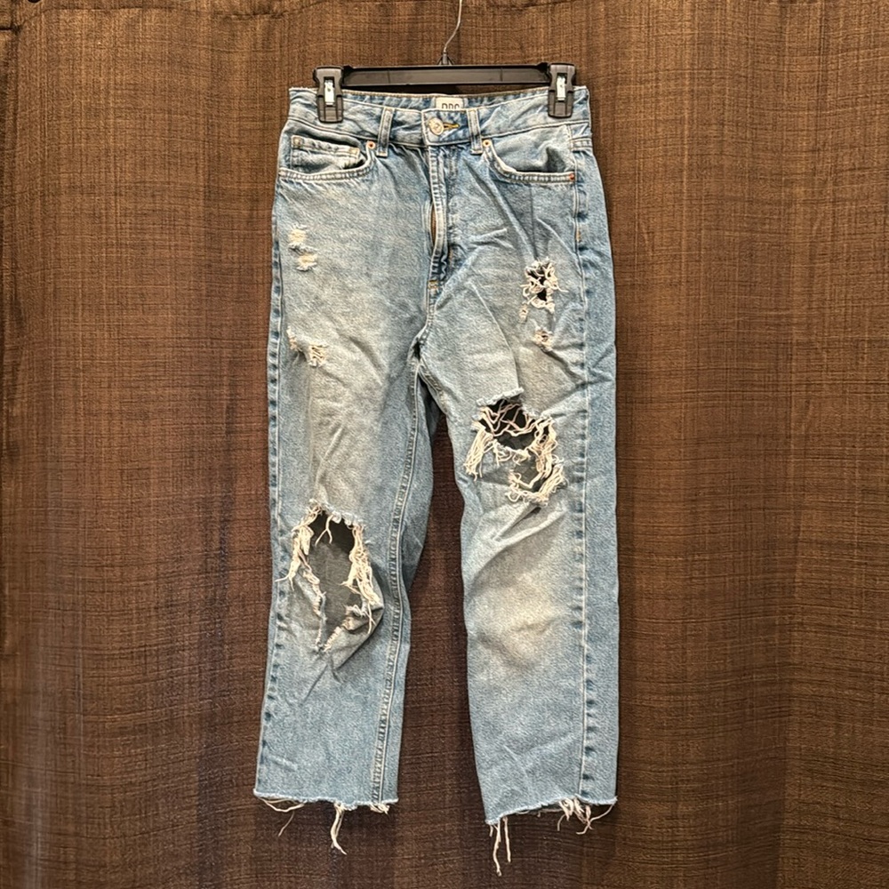 Urban outfitters mom jeans
